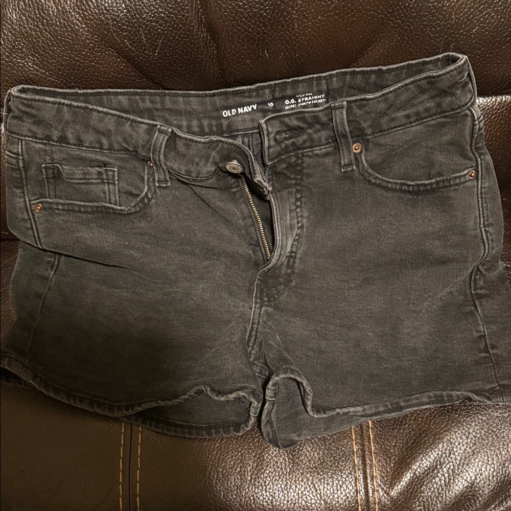 Old Navy Women's Black Jean Shorts Size 10